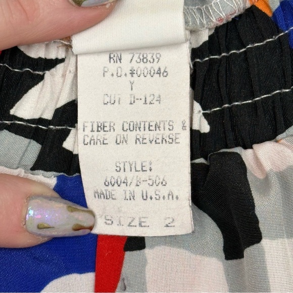 Vintage Women’s Pull On Shorts Size 2 Made in USA Dopamine Dressing High Waisted - Picture 7 of 7